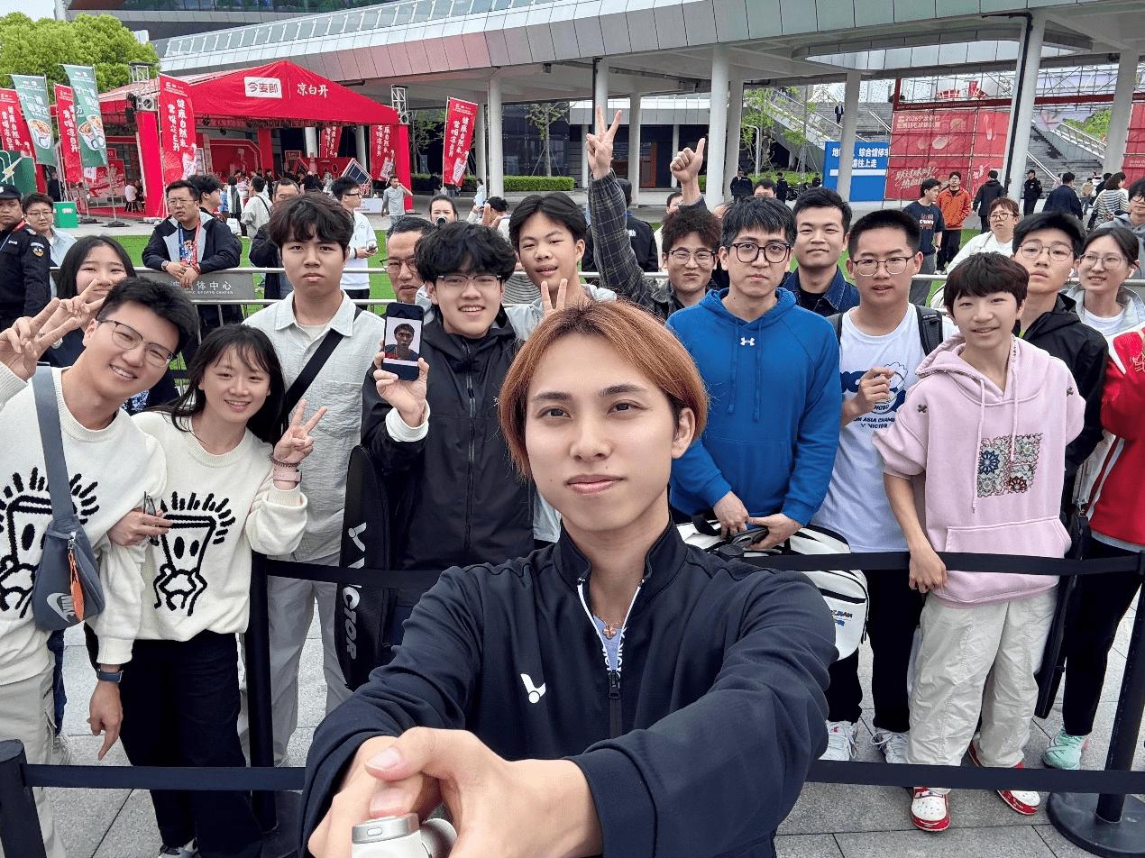 四大AI预测费伦茨瓦罗斯vs特拉布宗体育：三家预测客队取胜